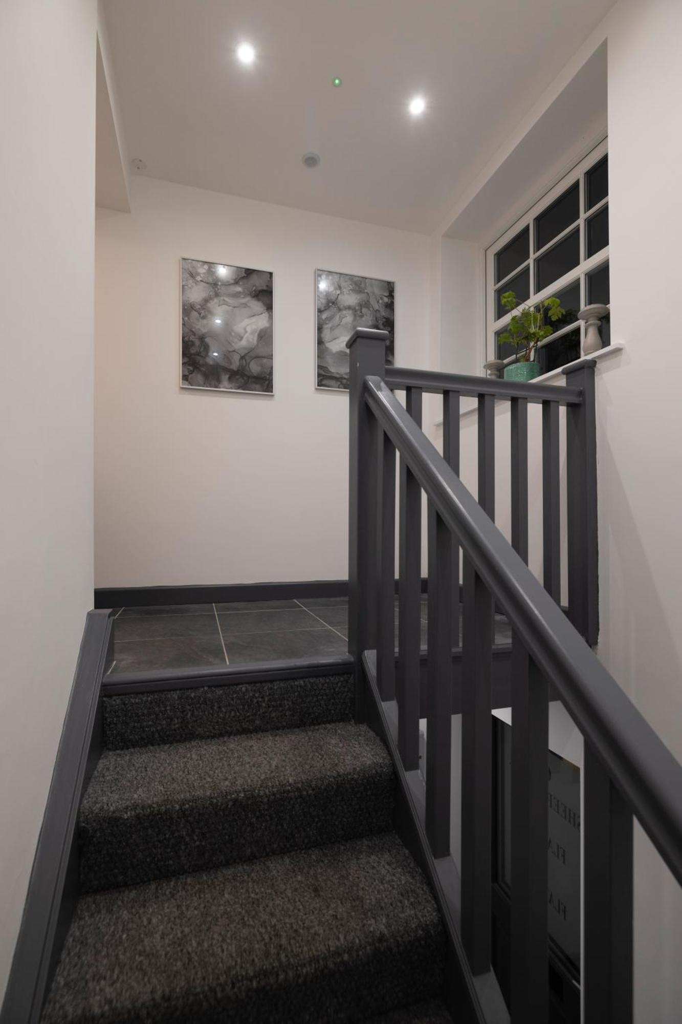 Stylish 1 Bed Apartment In Bicester Town Centre Exterior foto