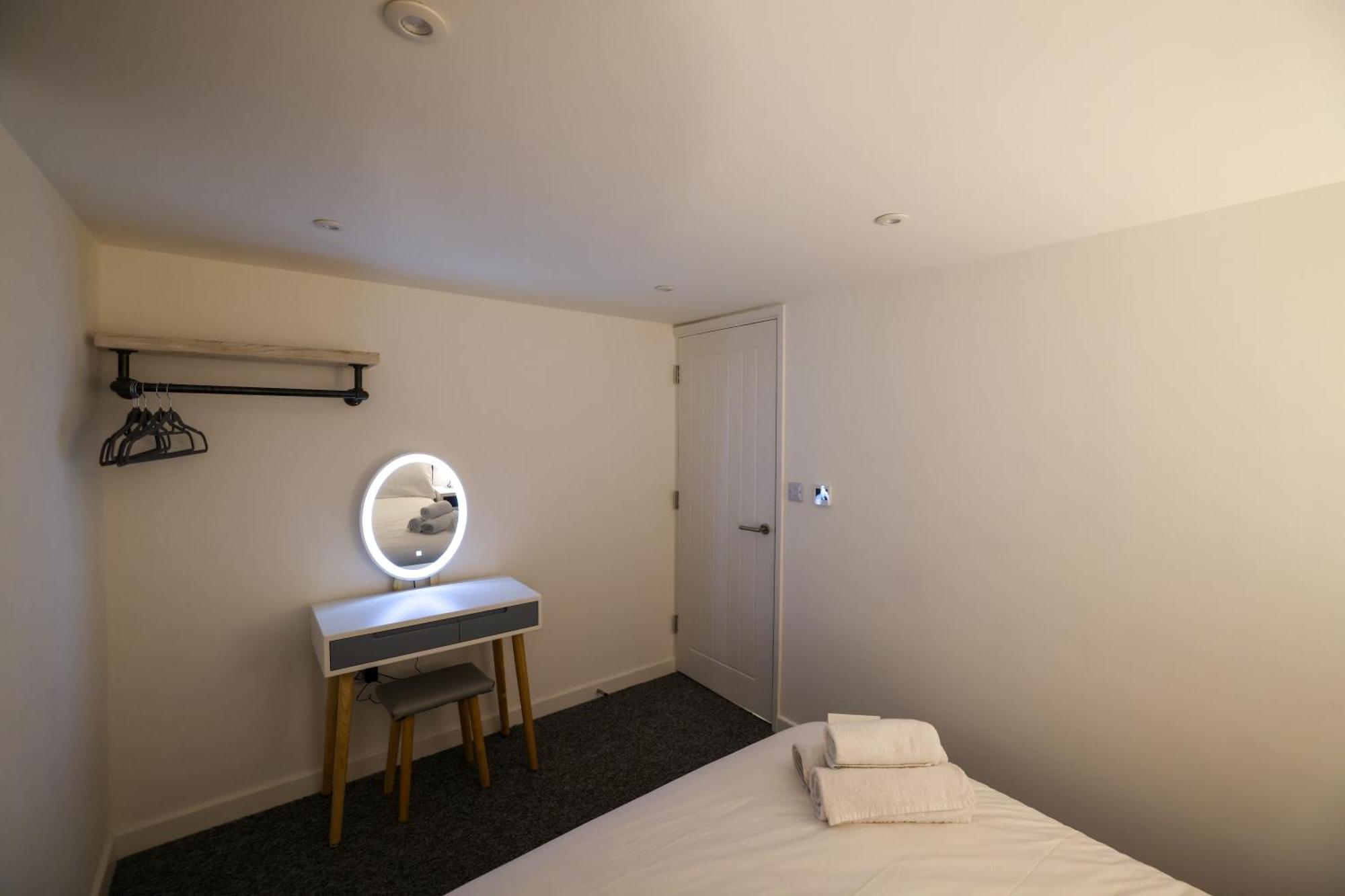 Stylish 1 Bed Apartment In Bicester Town Centre Exterior foto